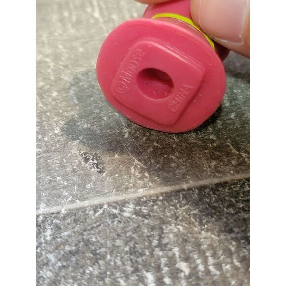 Pink hat sunglasses Shopkins moose mini toy figure - Picture 4 of 4